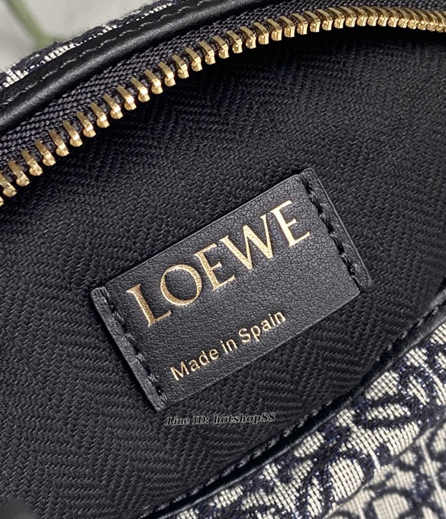 Loewe專櫃2022新款小號Cubi便當包飯盒包 羅意威Cubi Anagram腋下包 lyw1340